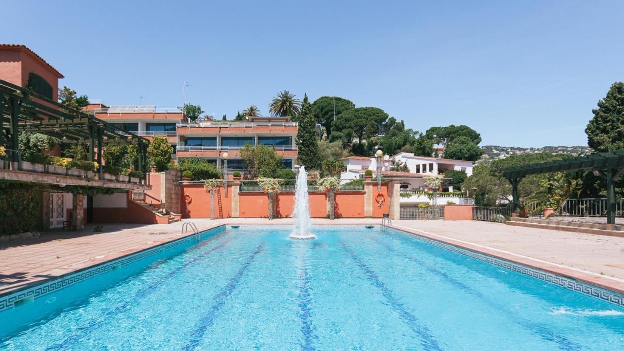 El Trull Apartments Lloret de Mar Exterior photo